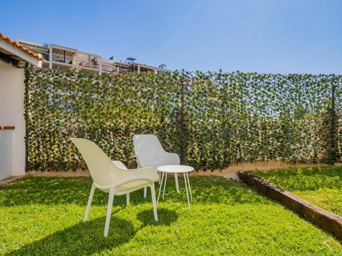 Cubo'S Hostal William'S Sunny 5 With Breakfast Torre de Benagalbon Exterior foto